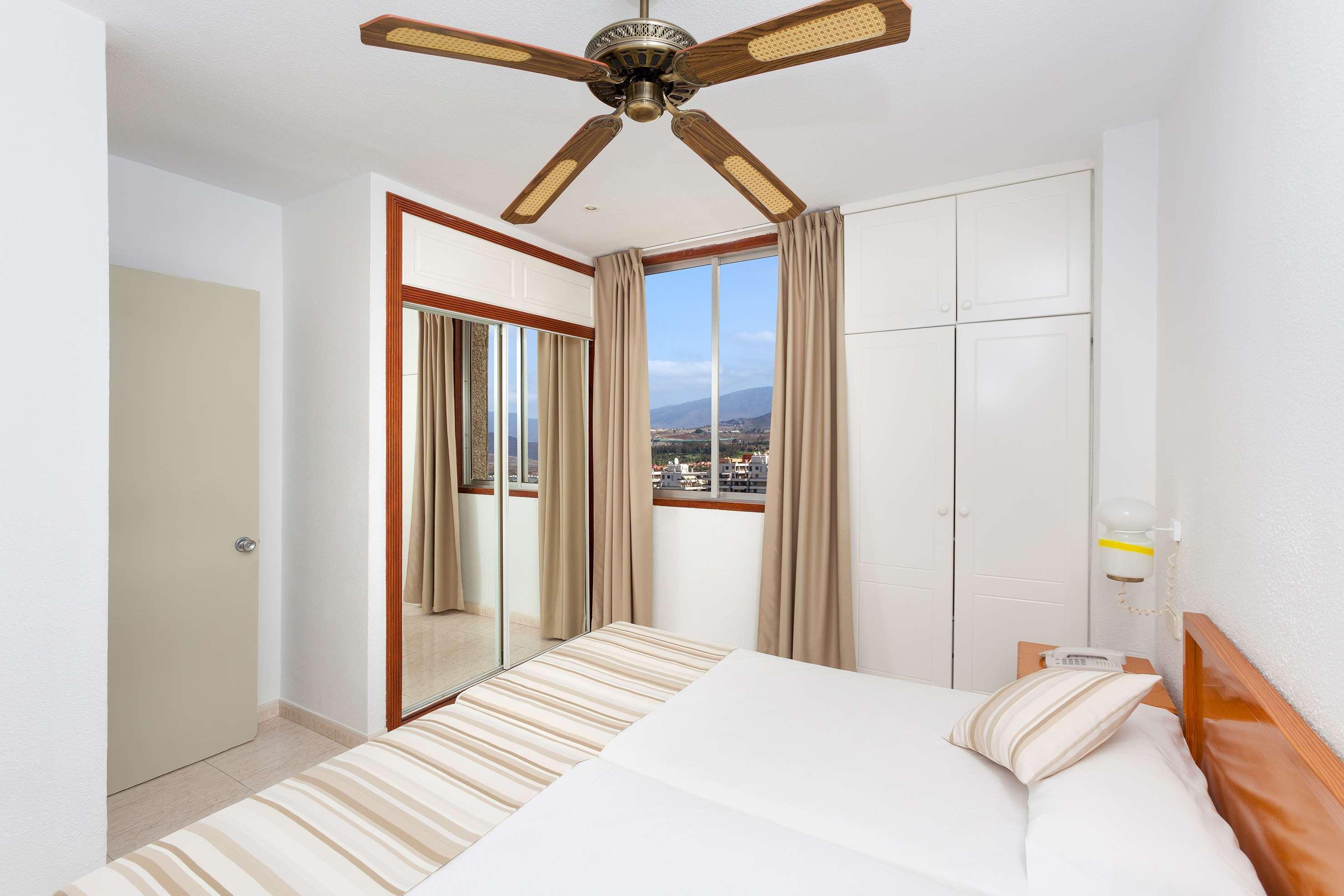 Hotel Sol Arona Tenerife 3*