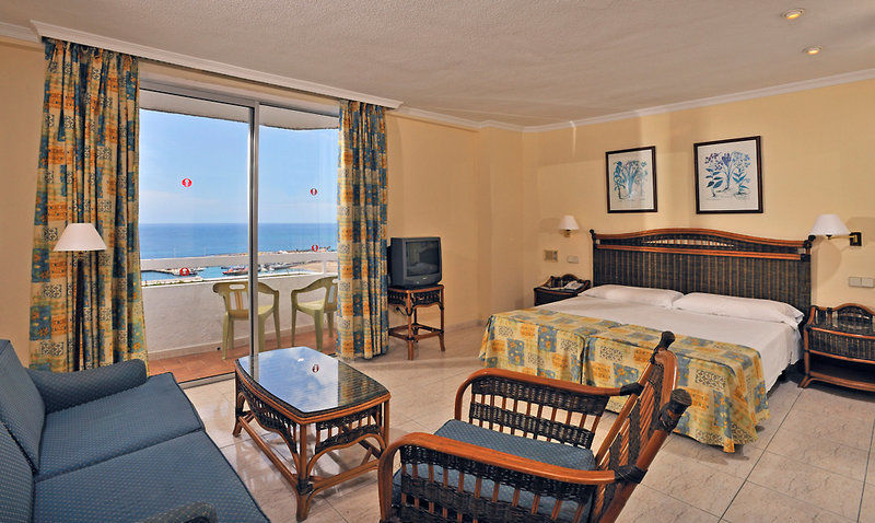 Hotel Sol Arona Tenerife 3*